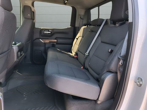 Used 2020 Chevrolet Silverado 1500 RST image 24