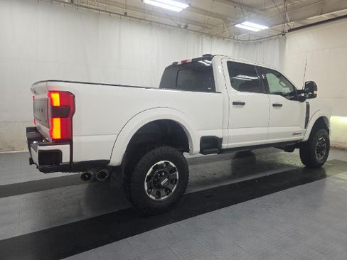 Used 2024 Ford F250 Platinum w/ Tremor Off-Road Package AWD/4WD image 3