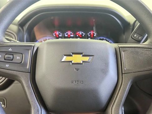 Used 2019 Chevrolet Silverado 1500 Custom w/ Custom Value Package AWD/4WD image 26