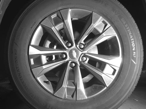 Used 2025 Chevrolet Equinox LT image 12