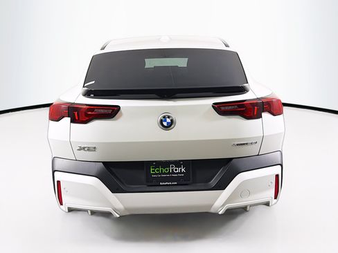 Used 2026 BMW X2 xDrive28i AWD/4WD image 7