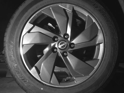 Used 2025 Nissan Rogue SV image 15