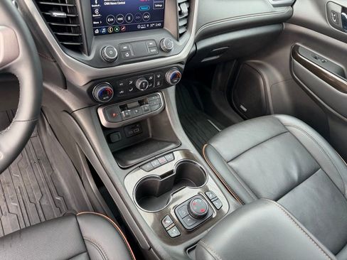 Used 2023 GMC Acadia AT4 w/ Technology Package image 13