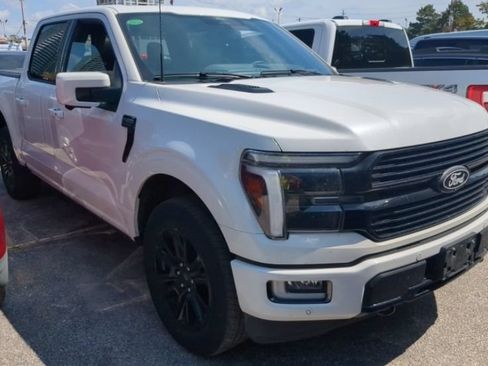 Used 2024 Ford F150 Platinum AWD/4WD image 3