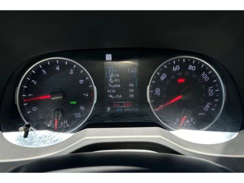Used 2022 Toyota RAV4 XLE Premium FWD image 41