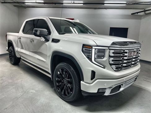 Used 2024 GMC Sierra 1500 Denali w/ Denali Reserve Package image 6