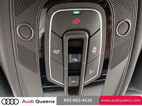 Used 2025 Audi Q7 3.0T Premium w/ Convenience Package AWD/4WD image 32