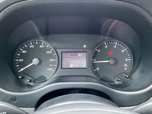 Used 2018 Mercedes-Benz Metris image 25