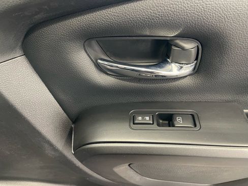 Used 2023 Nissan Titan PRO-4X w/ Pro-4x Convenience Package AWD/4WD image 38
