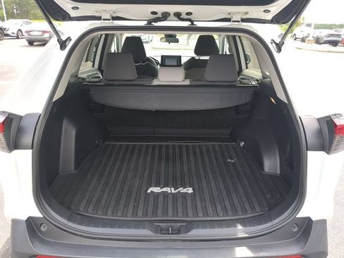 Used 2019 Toyota RAV4 XLE w/ All Weather Liner Package AWD/4WD image 29
