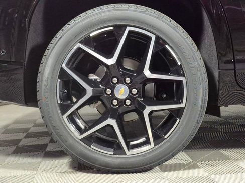New 2026 Chevrolet Traverse High Country w/ LPO, Floor Liner Package FWD image 26
