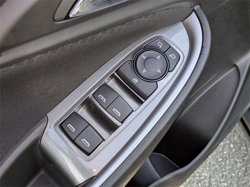 Used 2023 Chevrolet Malibu LT image 14