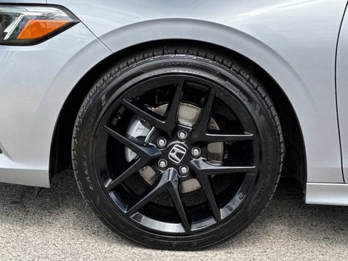 Certified 2024 Honda Civic Sport image 25