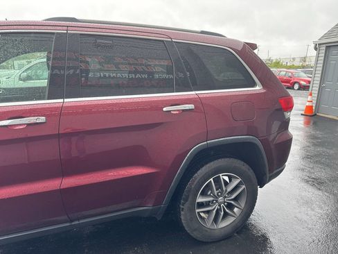 Used 2017 Jeep Grand Cherokee Limited w/ Luxury Group II image 5