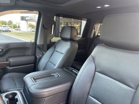 Used 2019 GMC Sierra 1500 SLT w/ SLT Premium Package AWD/4WD image 2