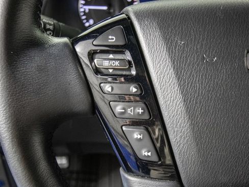 Used 2022 Nissan Armada SL w/ Midnight Edition Package RWD image 22