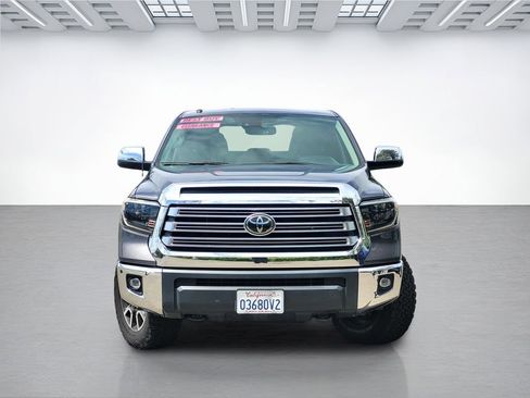 Used 2019 Toyota Tundra Limited w/ Limited Premium Package AWD/4WD image 2