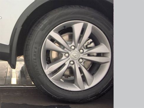 Used 2023 Acura MDX FWD image 12