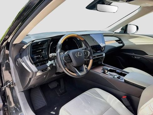 Used 2025 Lexus RX 350 Premium Plus w/ Accessory Package (Z1) FWD image 27
