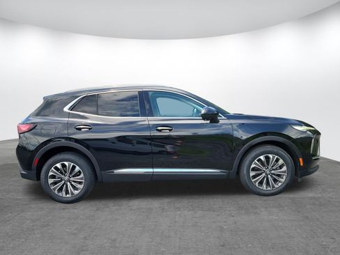 Used 2024 Buick Envision Preferred AWD/4WD image 2