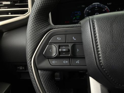 New 2026 Toyota Tundra Limited AWD/4WD image 36