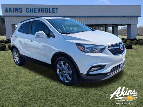Used 2018 Buick Encore Preferred w/ Experience Buick Package FWD image 1