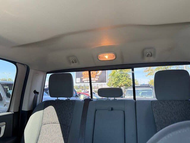 Used 2018 RAM 2500 Big Horn w/ Harvest Edition AWD/4WD image 17