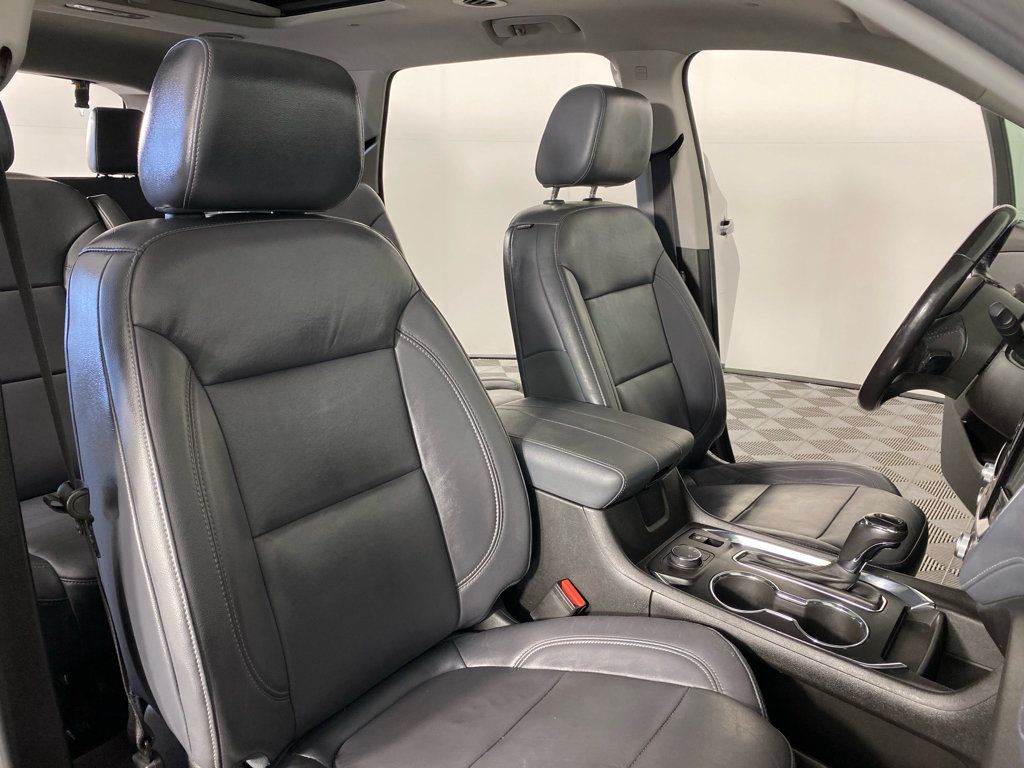 Used 2018 Chevrolet Traverse LT AWD/4WD image 16