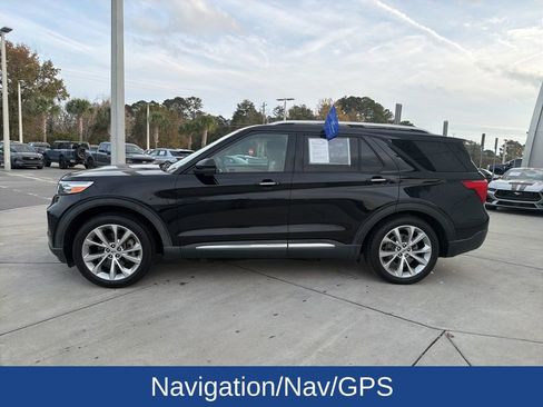 Certified 2021 Ford Explorer Platinum w/ Premium Technology Package image 4