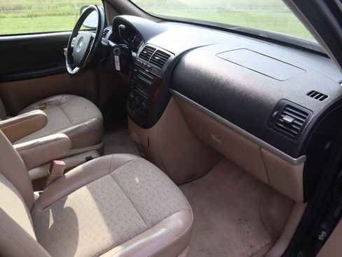 Used 2006 Chevrolet Uplander LT AWD/4WD image 24