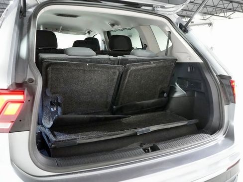 Used 2024 Volkswagen Tiguan S image 8