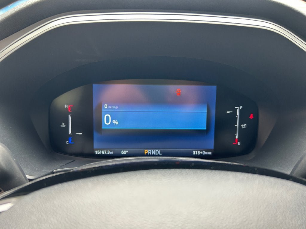 Used 2025 Ford Escape SE FWD image 14