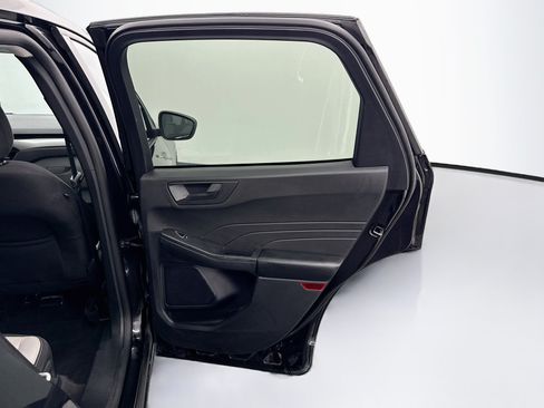 Used 2025 Ford Escape Active FWD image 29