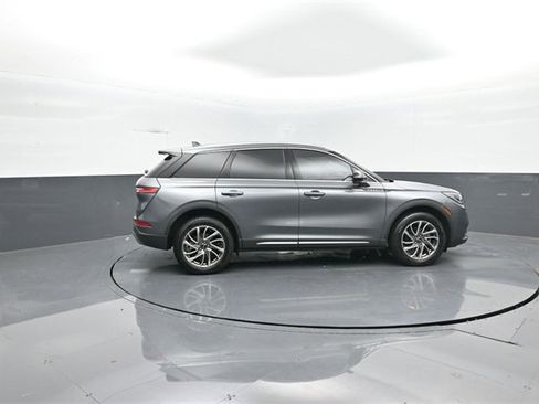 Used 2021 Lincoln Corsair AWD w/ Towing Package I image 8
