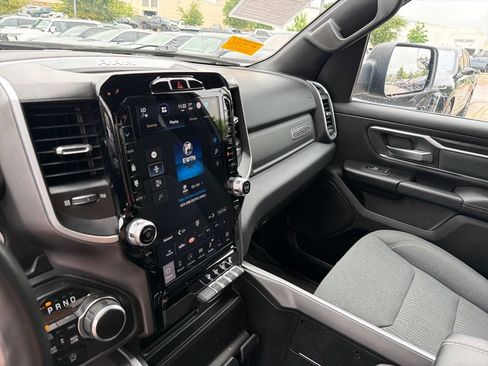 Used 2023 RAM 1500 Big Horn AWD/4WD image 26