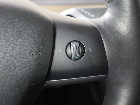 Used 2022 Tesla Model 3 Long Range image 42