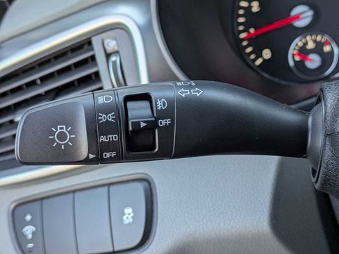 Used 2016 Kia Sorento EX image 25