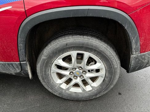 Used 2020 Chevrolet Traverse LT w/ LPO, Floor Liner Package image 14