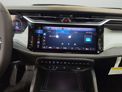 New 2026 Jeep Cherokee Laredo image 22