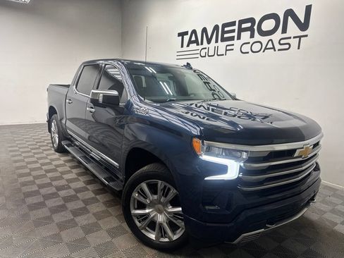 Used 2023 Chevrolet Silverado 1500 High Country w/ High Country Premium Package AWD/4WD image 1