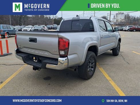 Used 2023 Toyota Tacoma SR5 AWD/4WD image 5