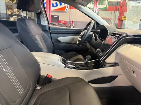 Used 2023 Hyundai Tucson SEL AWD/4WD image 5