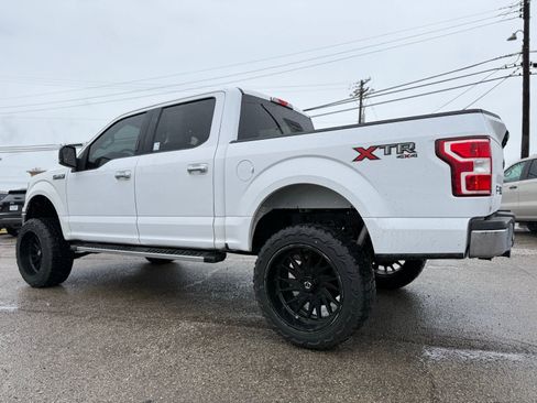 Used 2018 Ford F150 XLT w/ Equipment Group 301A Mid AWD/4WD image 4