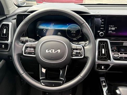 Used 2023 Kia Sorento SX FWD image 17