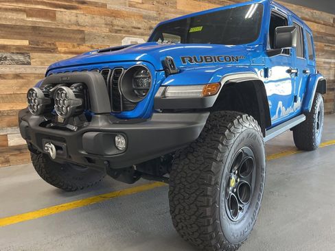 Used 2023 Jeep Wrangler Unlimited Rubicon 392 AWD/4WD image 19