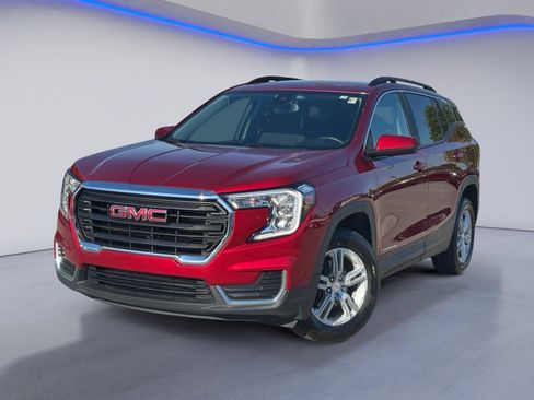 Used 2023 GMC Terrain SLE w/ Driver Convenience Package AWD/4WD image 2