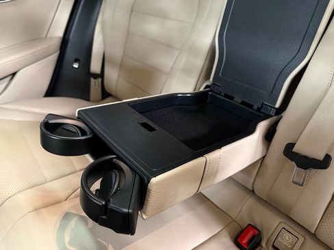 Used 2016 Mercedes-Benz GLC 300 4MATIC image 19
