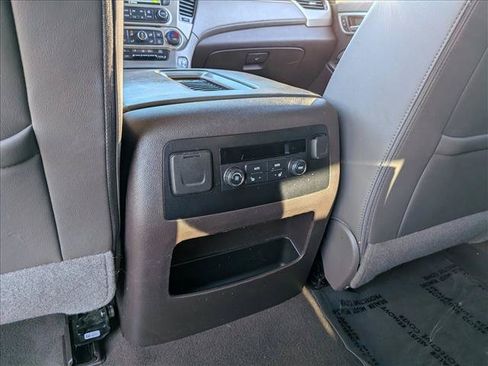 Used 2019 GMC Yukon Denali RWD image 22