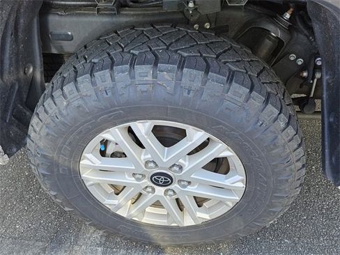Used 2024 Toyota Tundra SR5 image 10