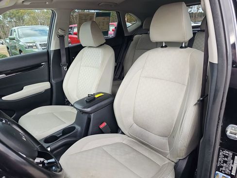 Used 2022 Kia Seltos EX image 19